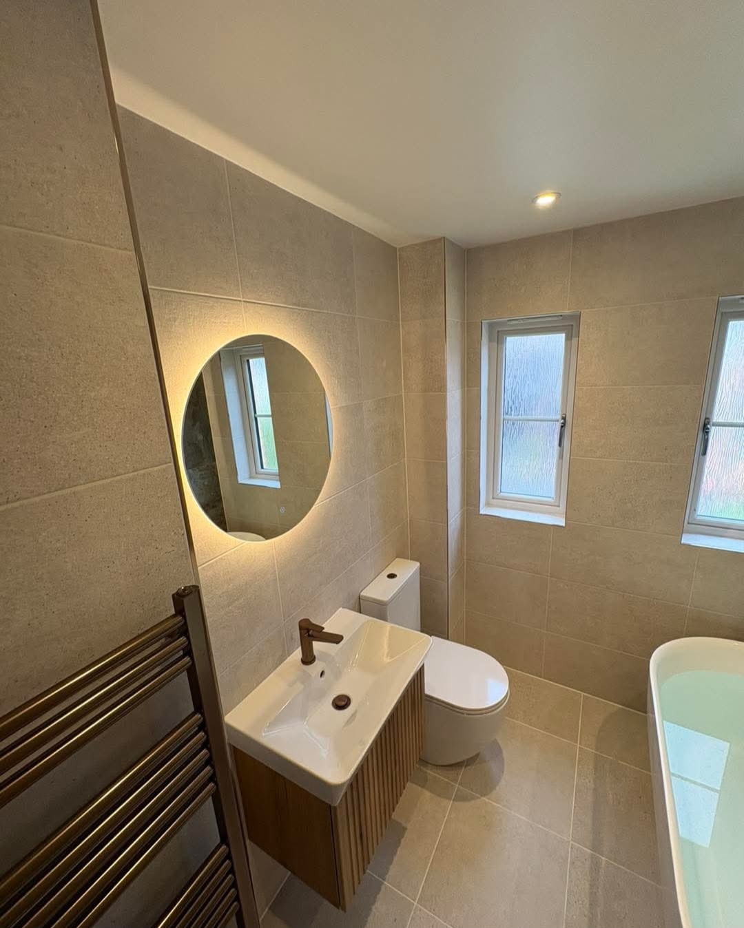 Luxury bathroom installation by BDR Bathroom Innovation, serving Edinburgh
